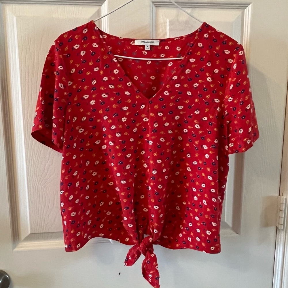 Madewell Red Floral Short Sleeve Tie-Front Top, Size Medium
